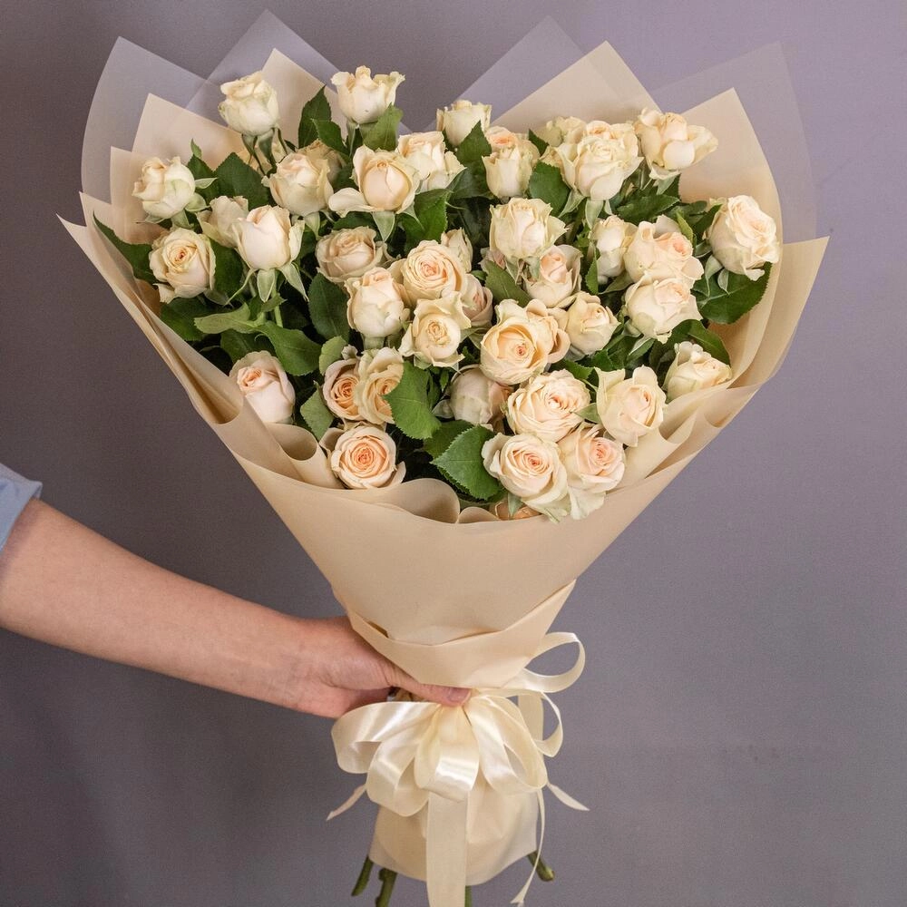 Букет «Персик» – пышные кустовые розы нежно-персикового оттенка Вытегра Вологодская область