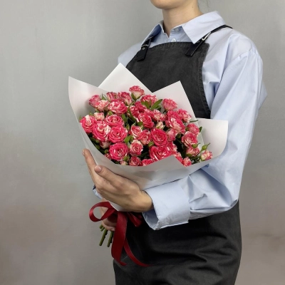 Букет «Фейерверк» – 9 пышных кустовых роз в огненной палитре Вытегра Вологодская область