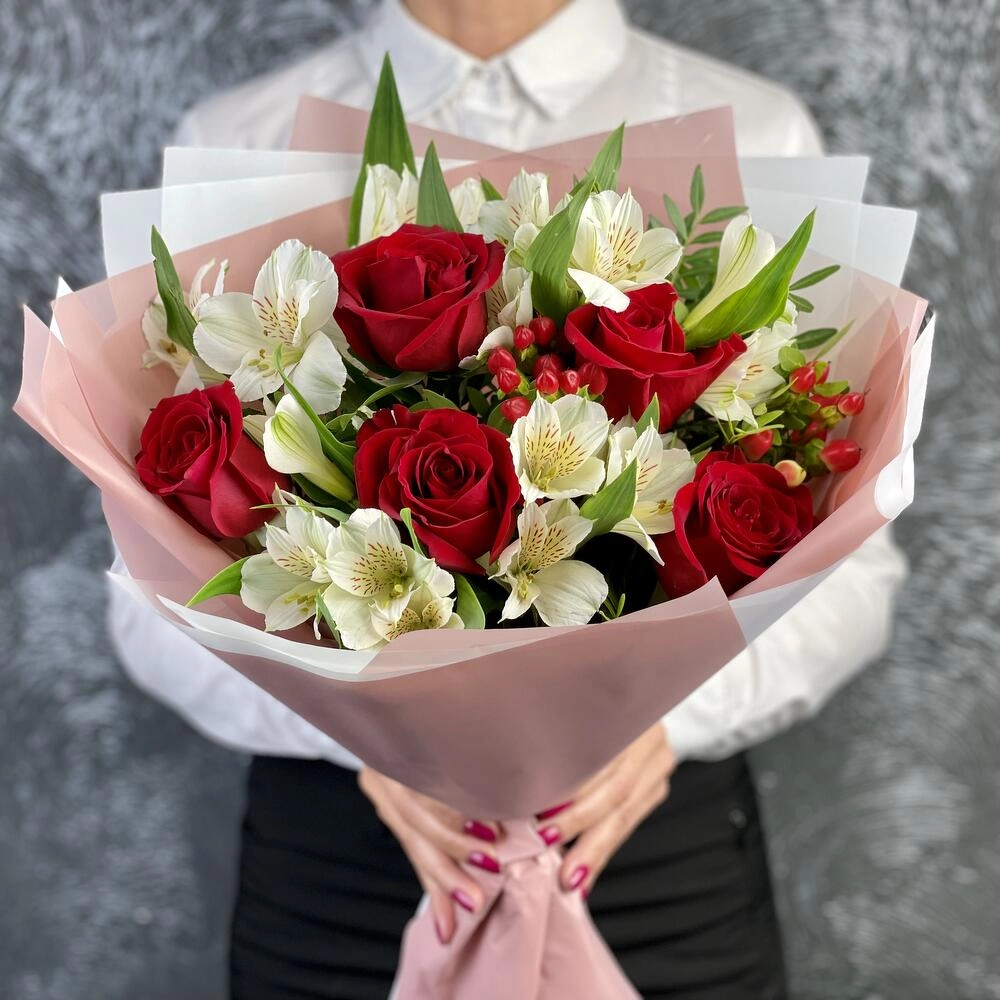 Букет «Нуар» – контраст страсти и нежности Вытегра Вологодская область