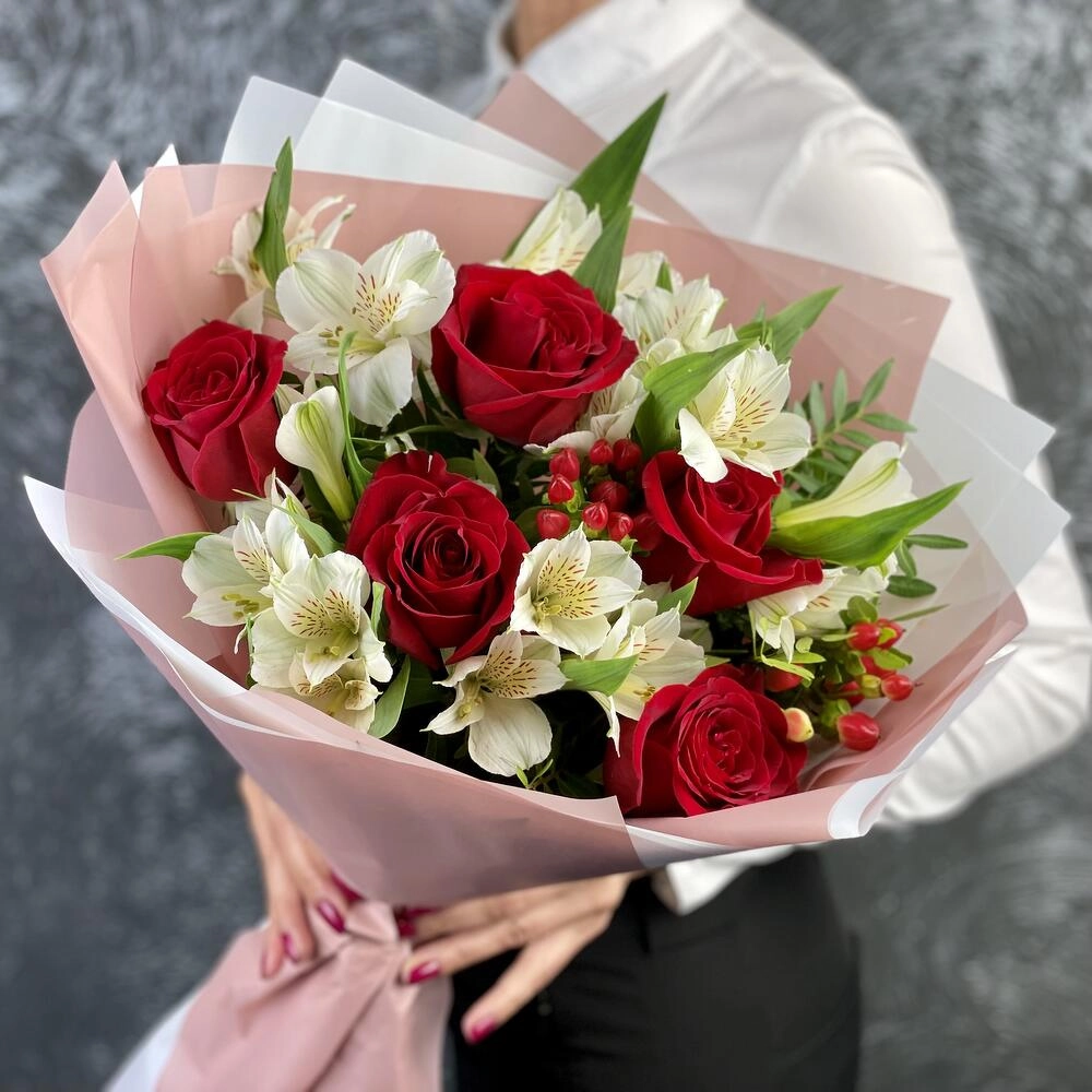 Букет «Нуар» – контраст страсти и нежности Вытегра Вологодская область