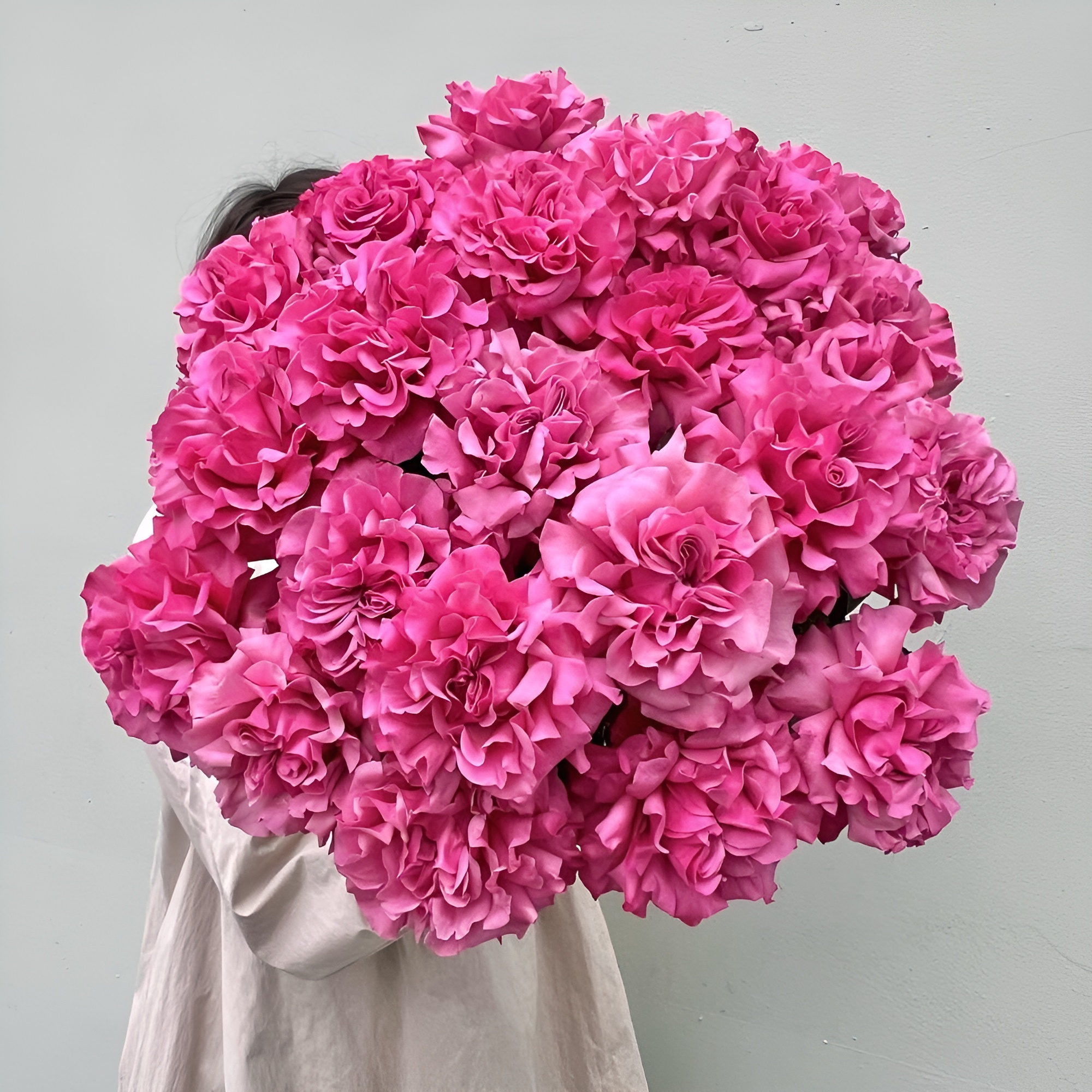 Роскошный букет из пионовидных роз – королевский подарок Вытегра Вологодская область