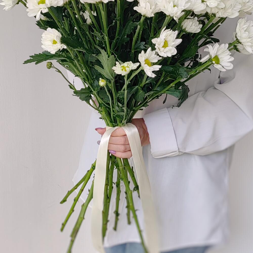 Букет «Ромашка» — свежесть белых хризантем в деревенском стиле Вытегра Вологодская область