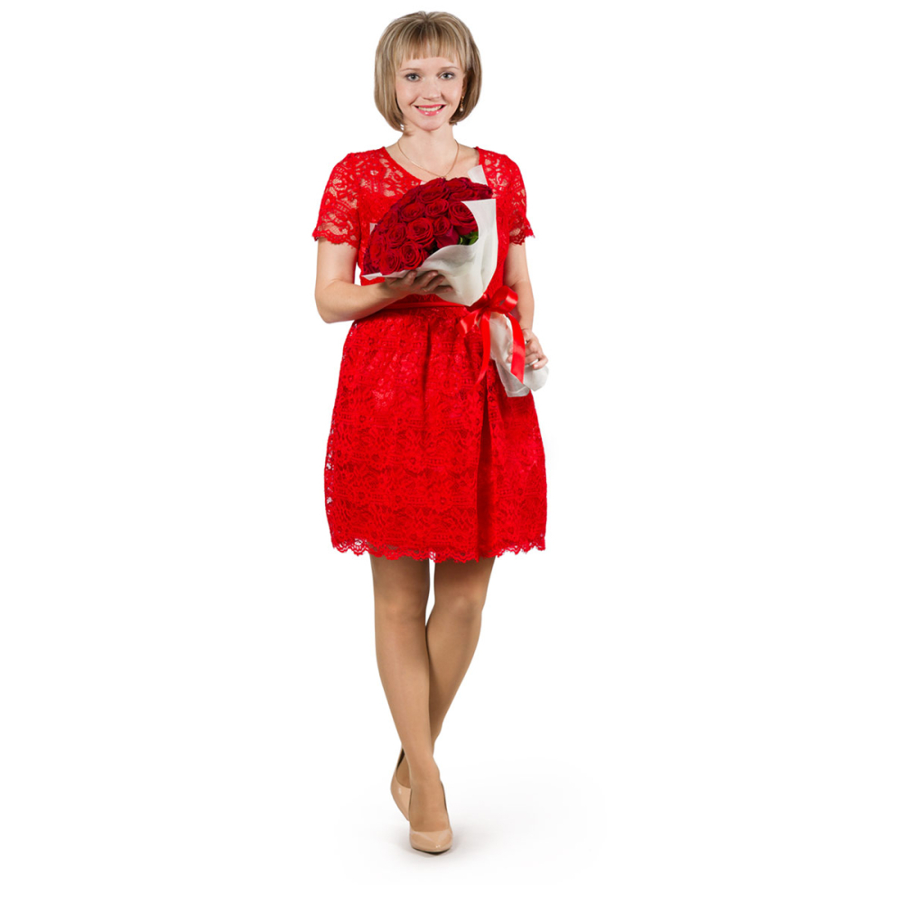 Букет из 25 красных роз в фетре